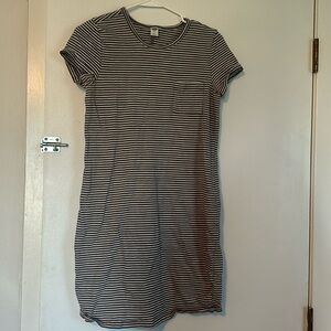 Old navy tshirt dress size small